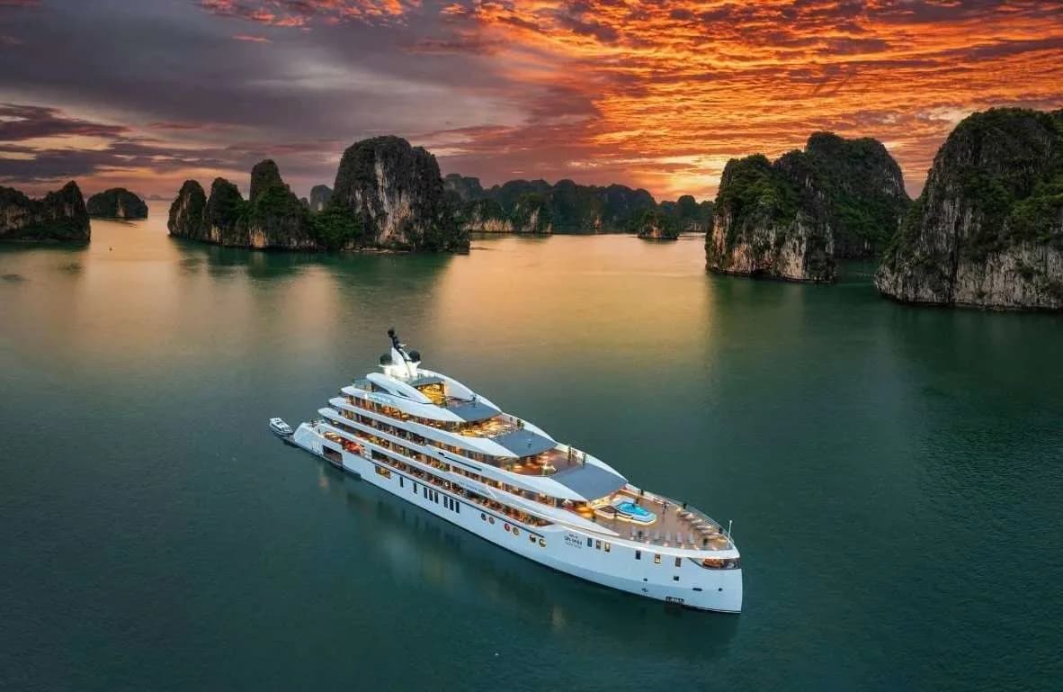 Luxury Ha Long Bay Cruise