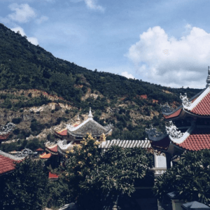 Chùa Tòng Lâm Lô Sơn (Chùa Đá Lố)