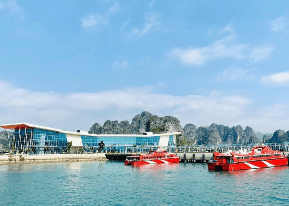 Cảng tàu Quốc Tế Ao Tiên