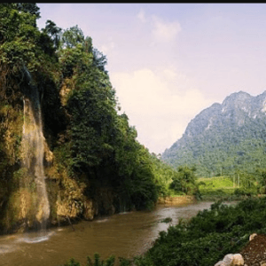 Thác Mưa Rơi