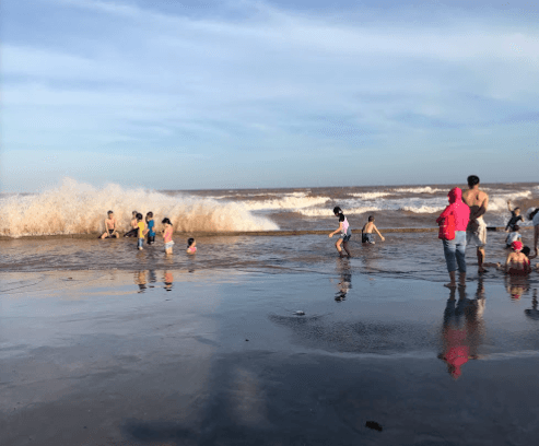 Bãi biển Quất Lâm