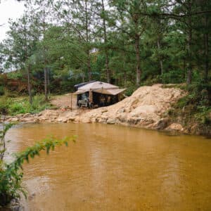 Bãi Cắm Trại Ven Suối
