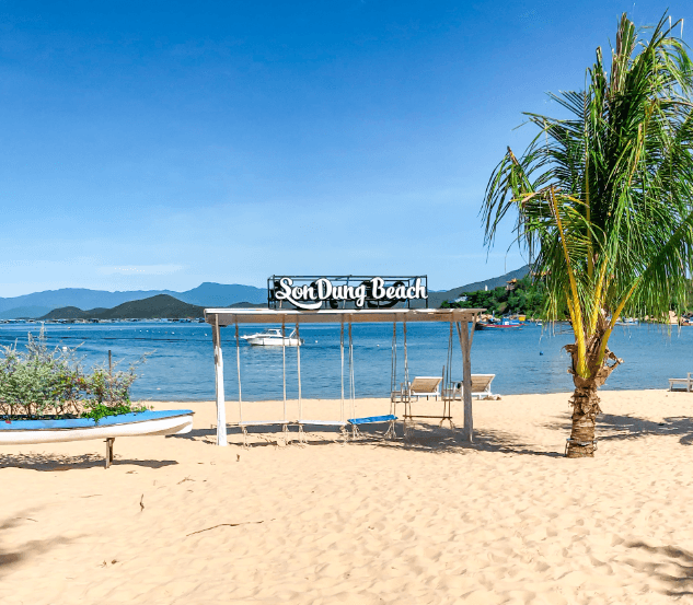 Son Dung Beach - Biển Sơn Đừng