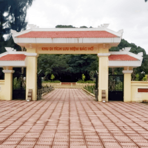 Khu Di tích Lưu niệm Bác Hồ - Vân Đồn - Quảng Ninh