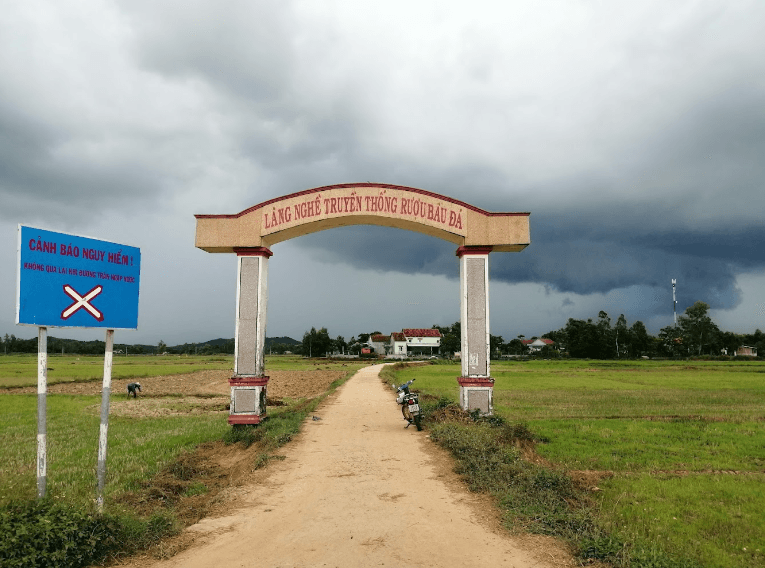 Làng Nghề Rượu Bàu Đá Nhơn Lộc