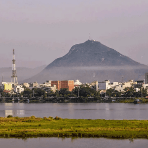 Núi Chóp Chài