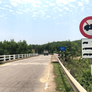 Cầu Bãi Trầu