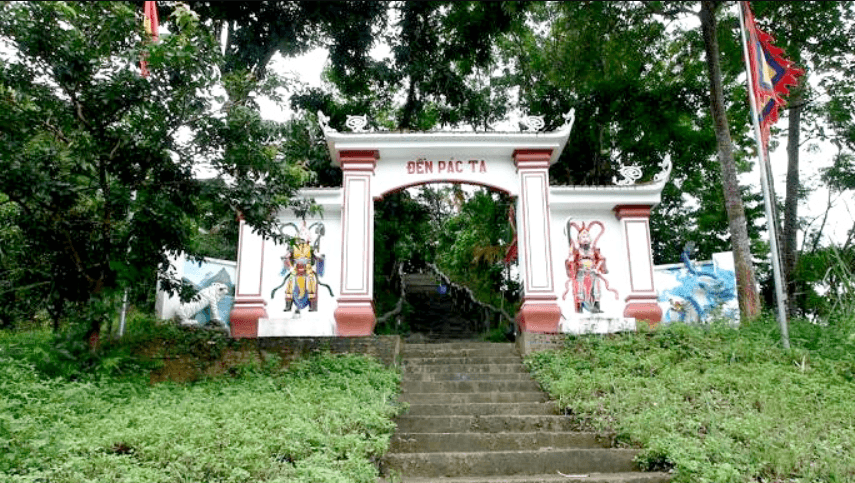 Đền Pác Tạ