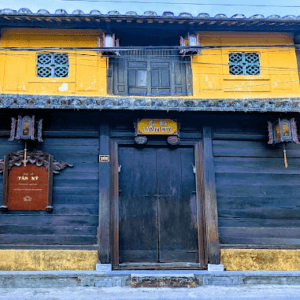 Nhà cổ Tấn Ký