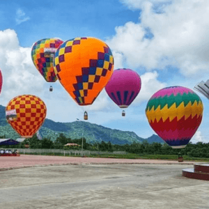 Phố đi bộ Tri Tôn - An Giang