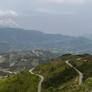Đèo Lò Xo Mốc 37km - Đắk Glei - Kon Tum