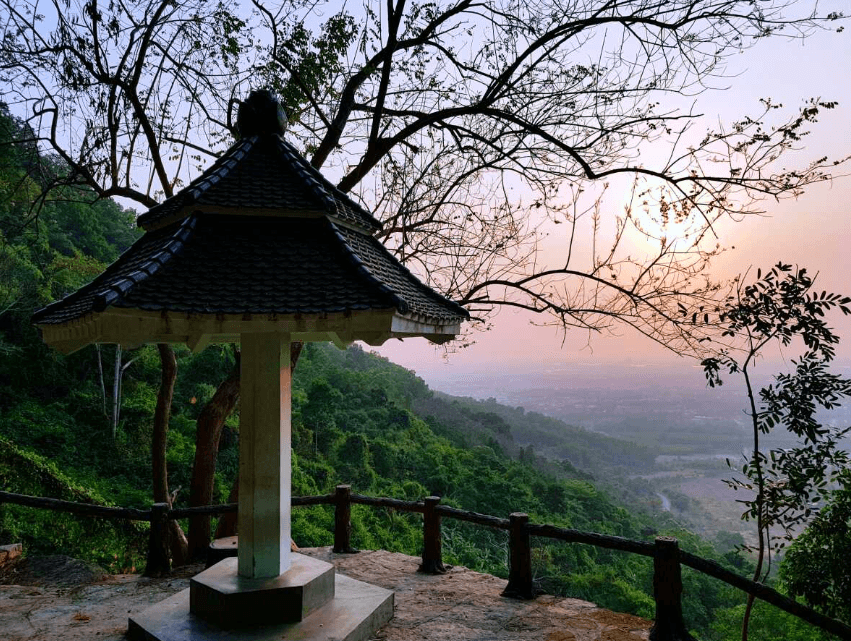Trekking Núi Thị Vải