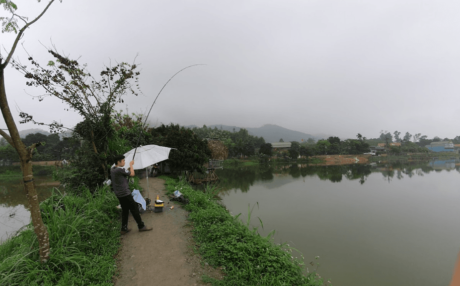 Hồ Câu Gia Hưng