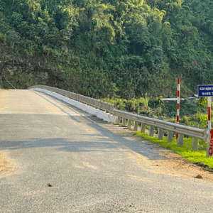 Cầu Nậm Khao