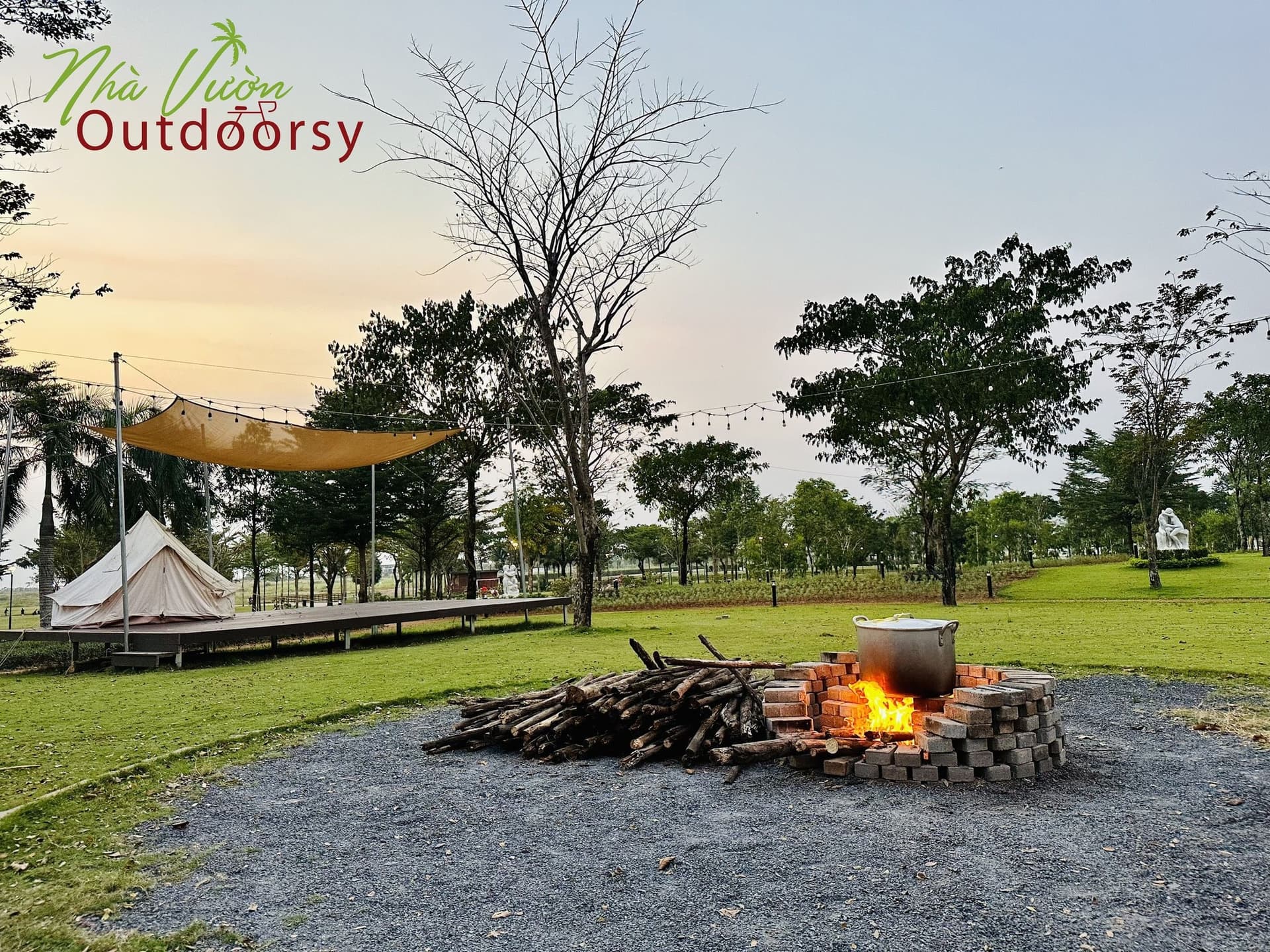 Nhà Vườn Outdoorsy Homestay & Camping