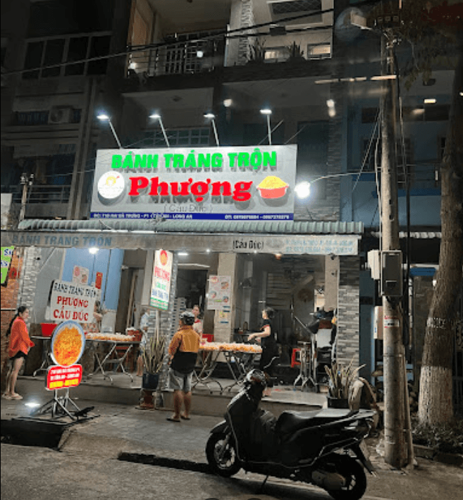 Bánh tráng trộn Phượng (Cầu Đúc)