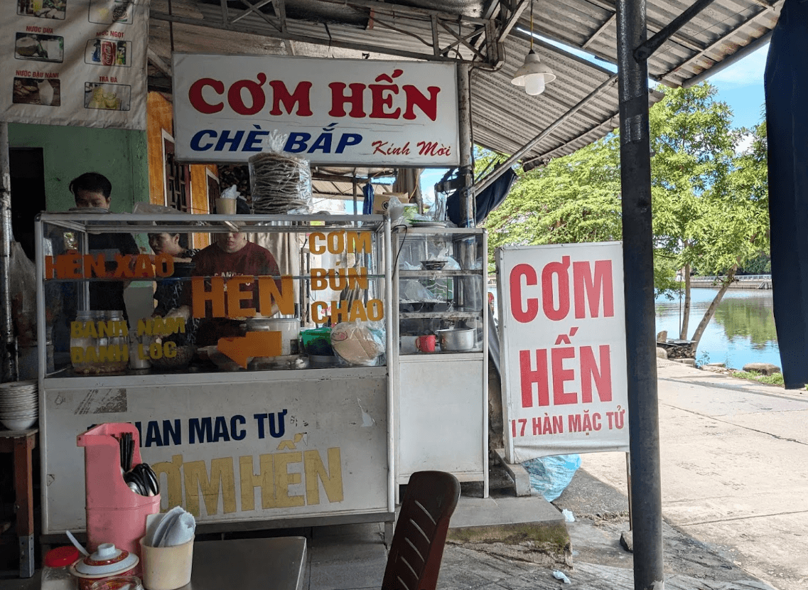 Cơm Hến 17