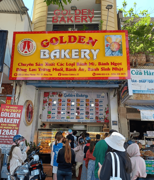Golden Bakery- Bông lan trứng muối Vũng Tàu