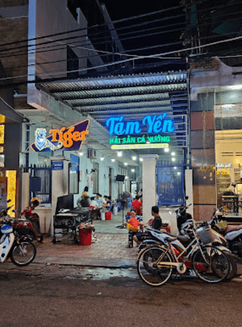 Cá Nướng Tám Yến
