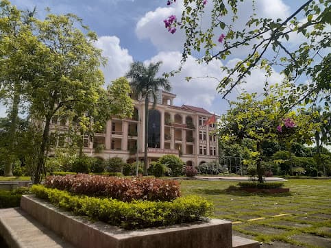 Công viên Bà Triệu