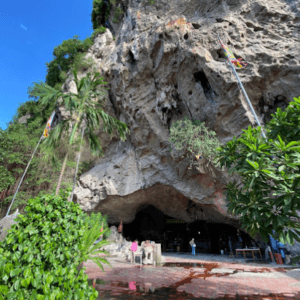 Chùa Hang Sơn