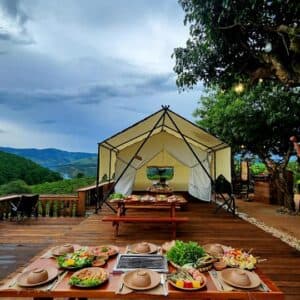 An Village & Campsite