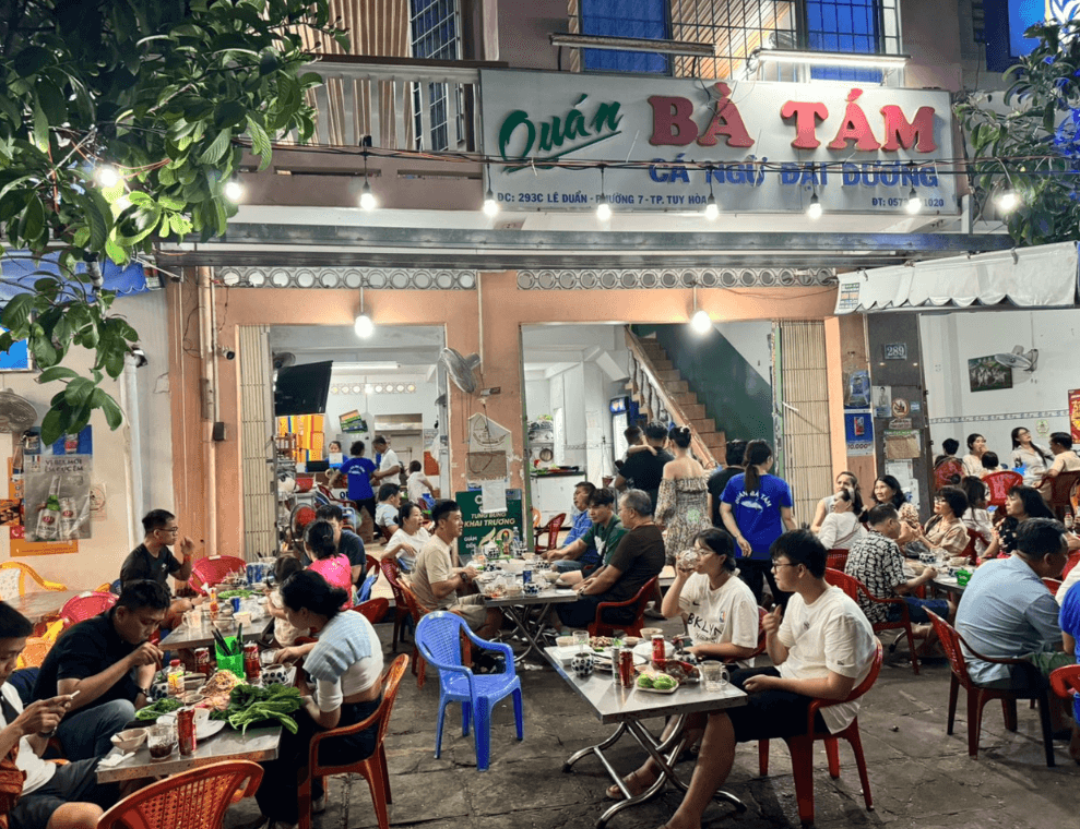 Quán Bà Tám Cá ngừ đại dương