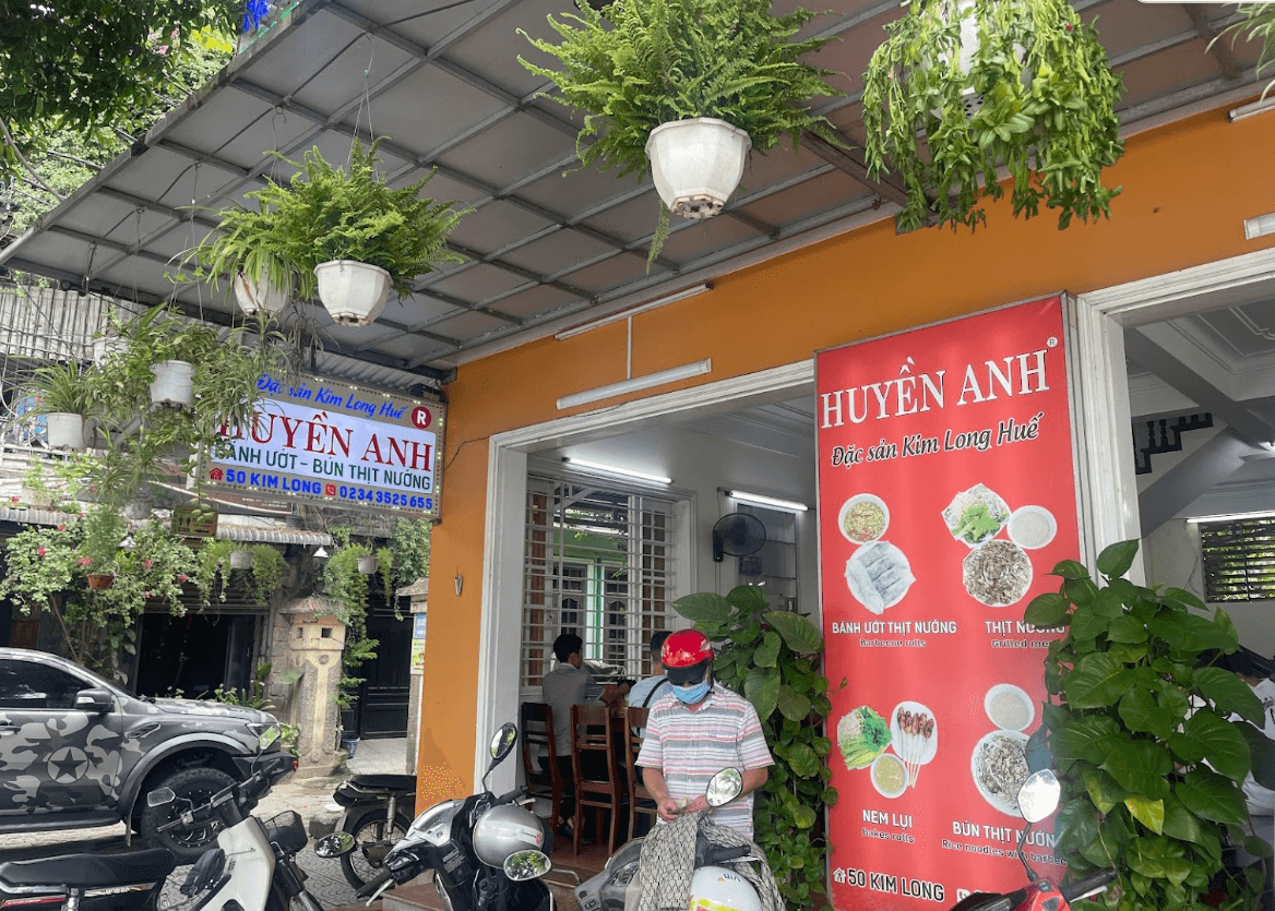 Bánh Ướt Bún Thịt Nướng Huyền Anh