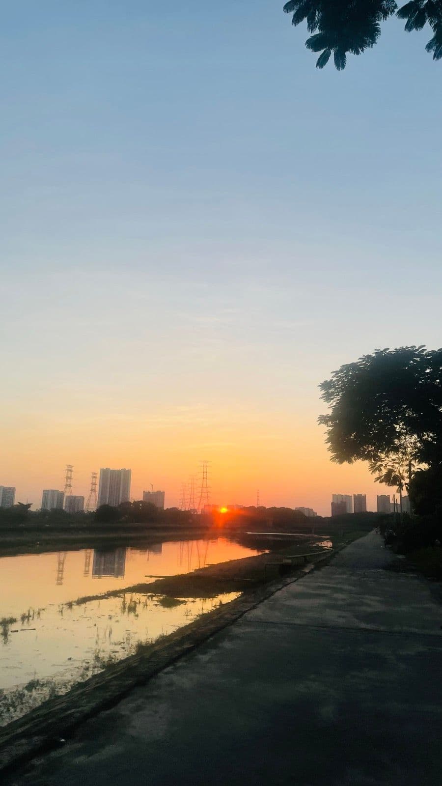 Phố Hưng Phúc - Phố Hưng Thịnh