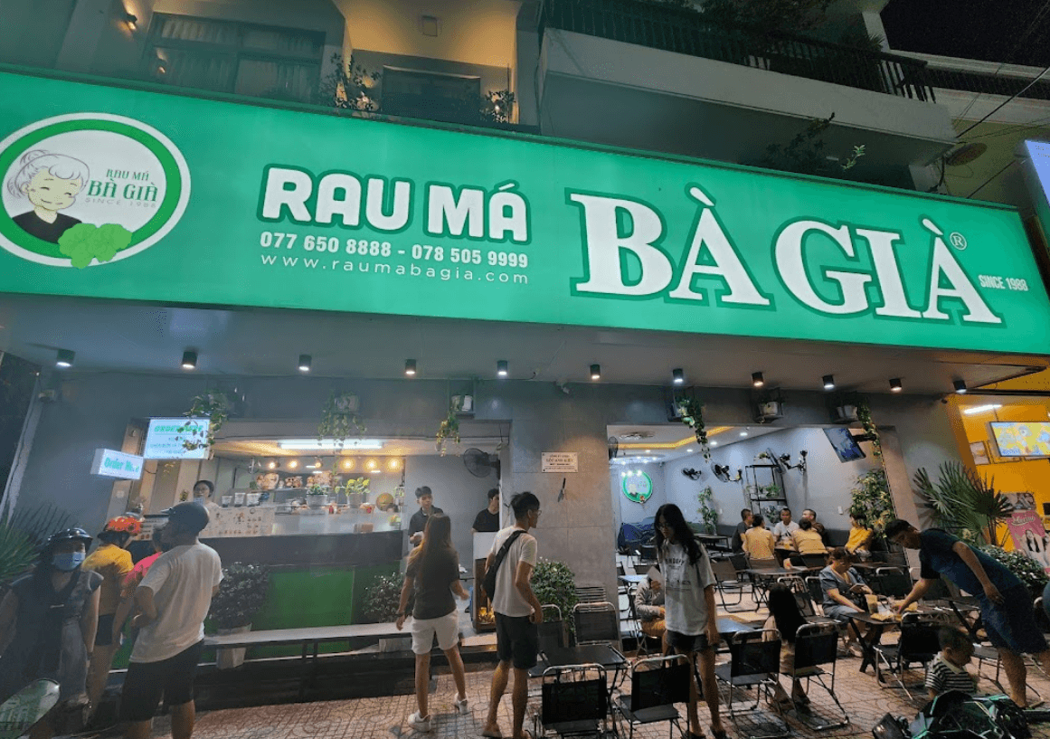 Rau Má Bà Già