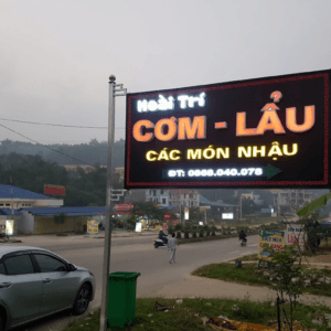 Quán Cơm Lẩu Hoài Trí