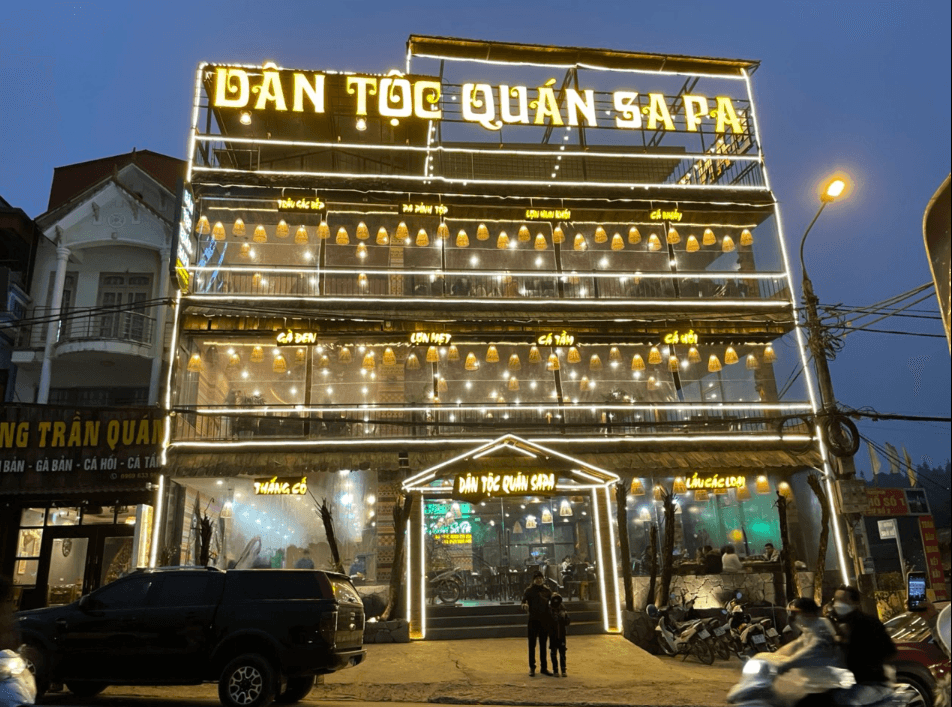 Nhà hàng Dân tộc Quán Sa Pa