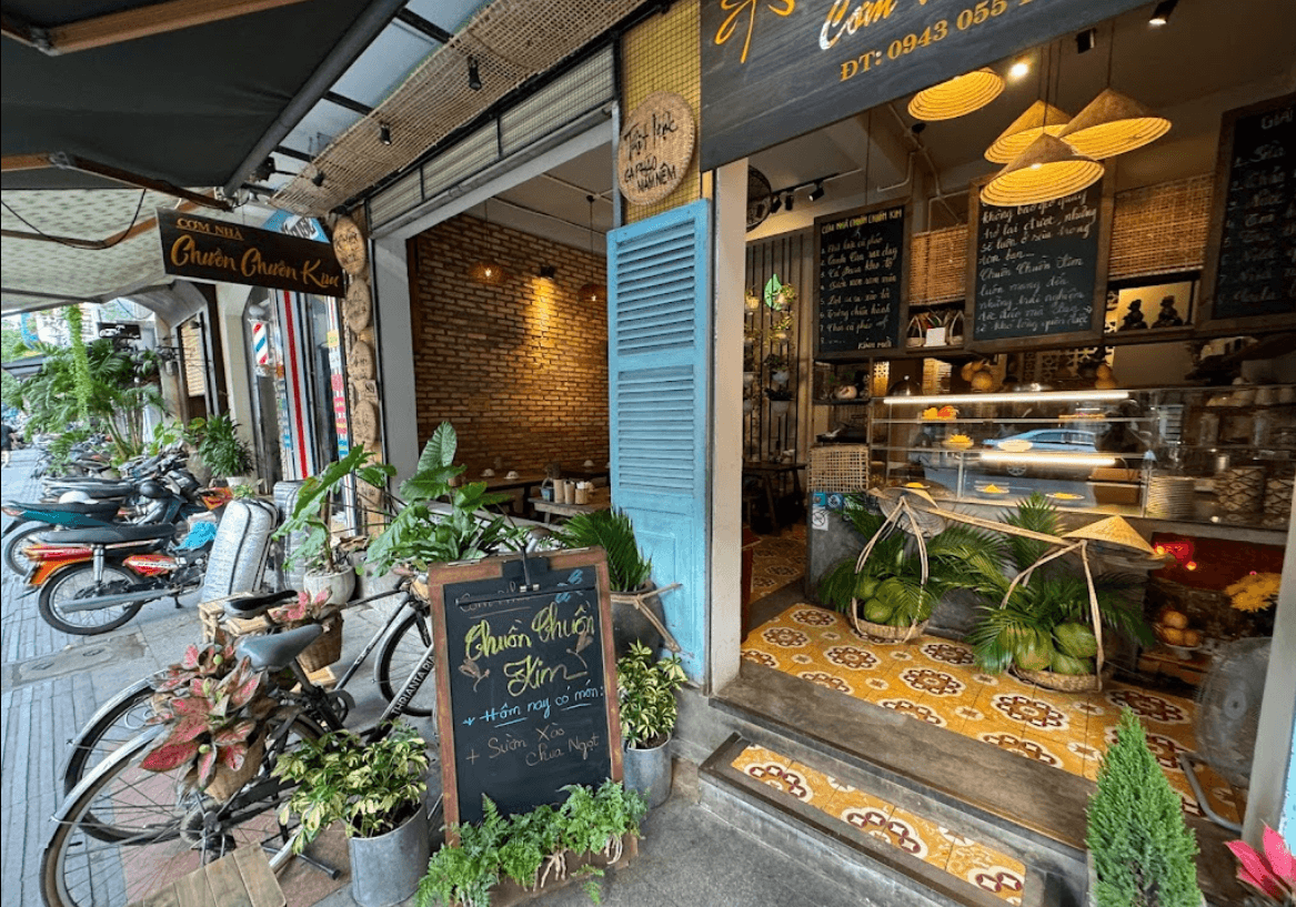 Chuồn Chuồn Kim Restaurant