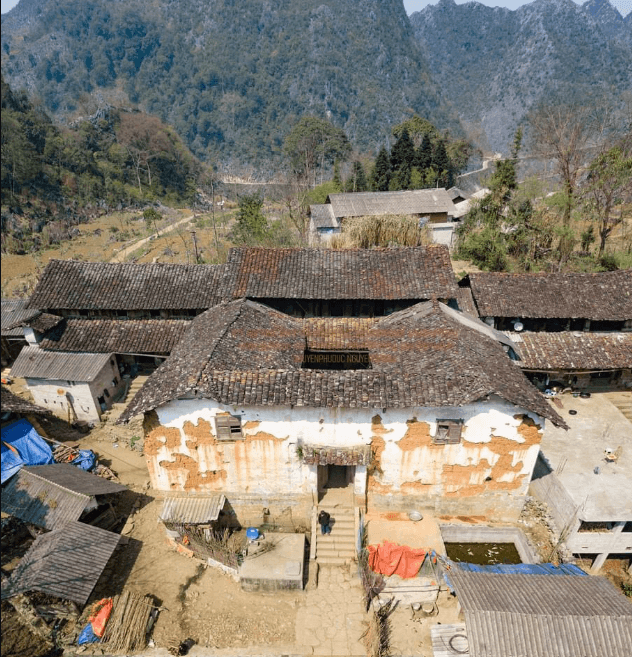 Nhà Há Súng - Đồng Văn - Hà Giang