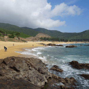 Bãi biển Lộ Diêu