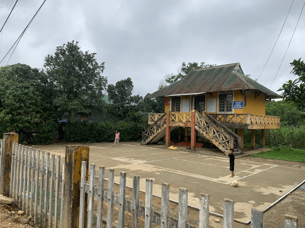 Nhà sinh hoạt cộng đồng Thôn Cân Tôm - A Lưới - Thừa Thiên Huế