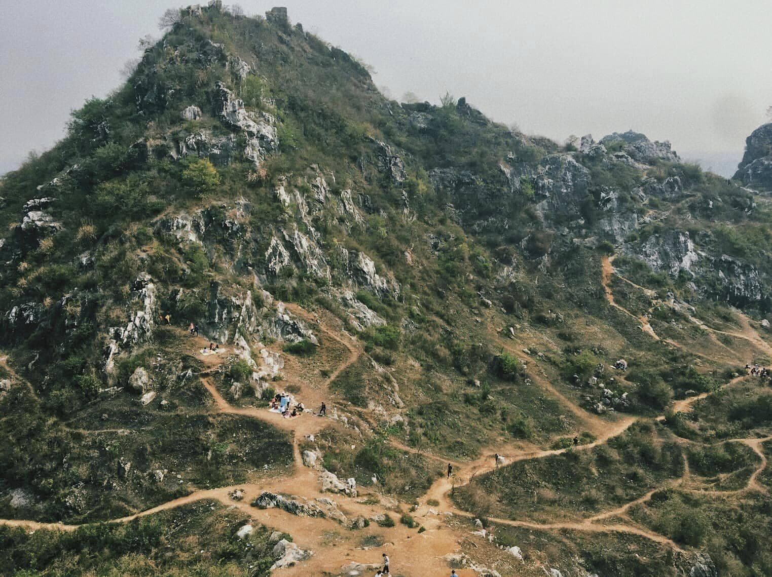Trekking Núi Trầm
