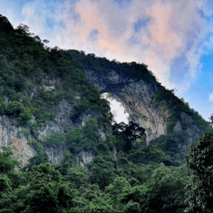 Cổng Trời Ngũ Lão - Hòa An - Cao Bằng