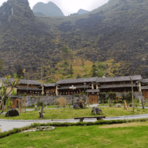 Nhà Văn hoá thôn Séo Lủng - Đồng Văn - Hà Giang