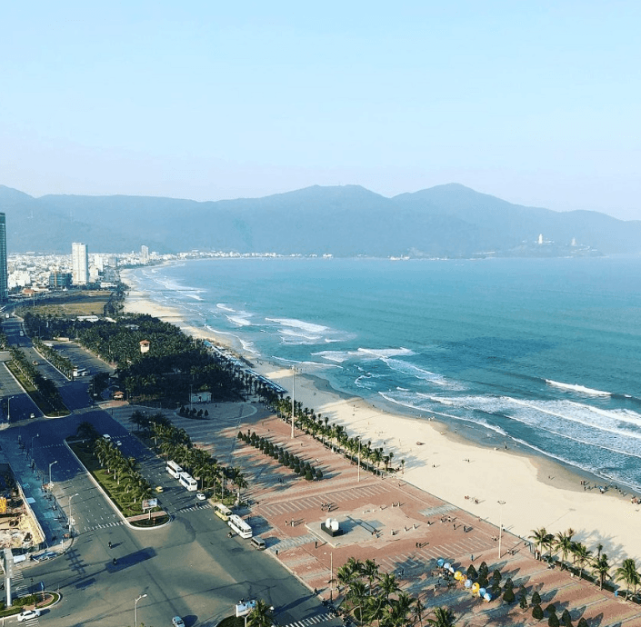 Công viên Biển Đông