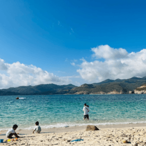Bãi Biển Bà Bóng