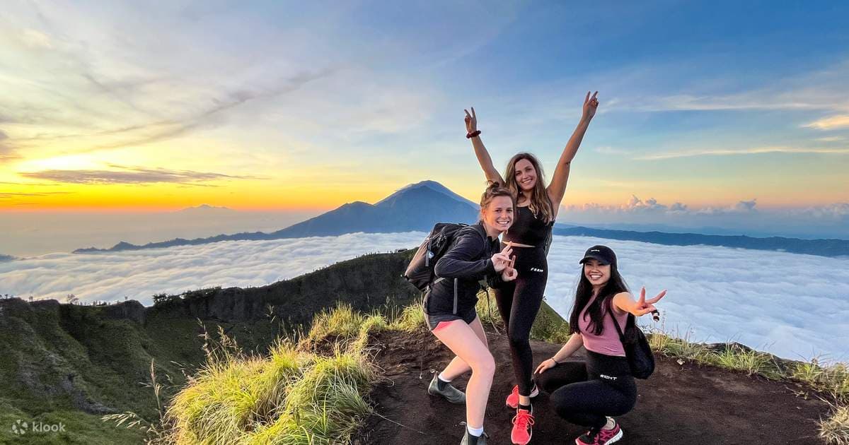 Easy Sunrise Hikes in Vietnam: A Journey of Transformation Across Vietnam