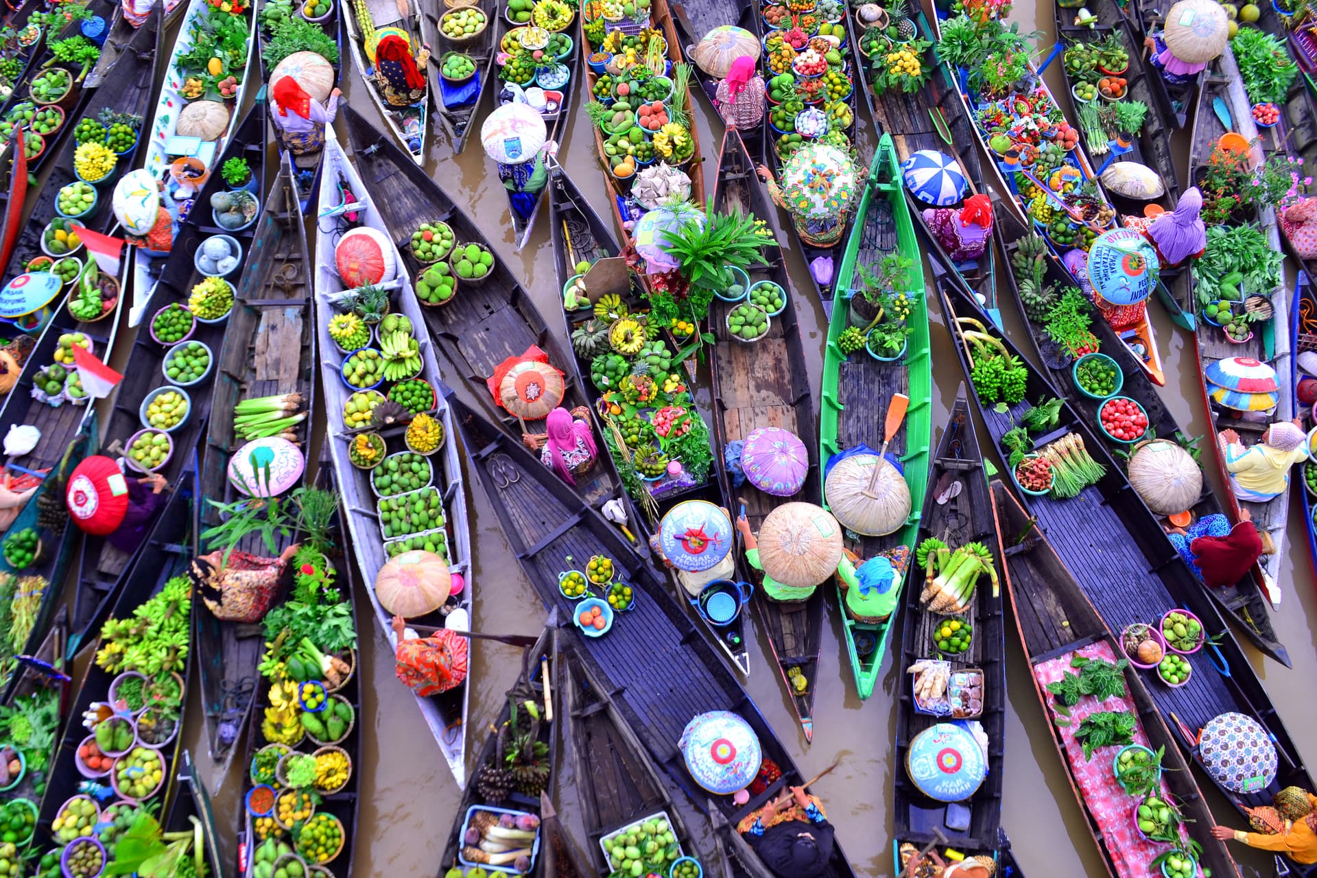 The Soulful Magic of Floating Market Tours Vietnam: An Ultimate Guide to Dawn on the River