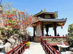 Dấu Tích Bàn Chân Tiên