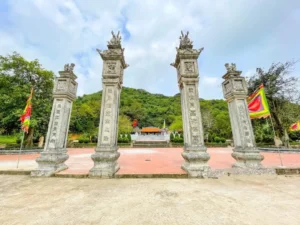 Đền thờ Mai An Tiêm