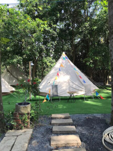 Làng Việt Glamping