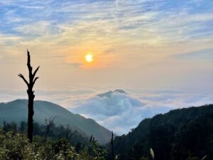 Đỉnh Kỳ Quan San