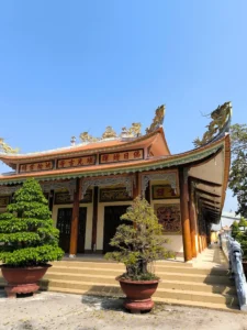 Chùa Diêu Quang (Chùa Cây Trôm)