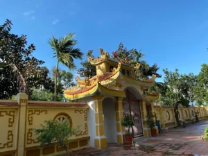 Chùa Hang Son