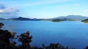 Cắm Trại Hồ Hàm Thuận